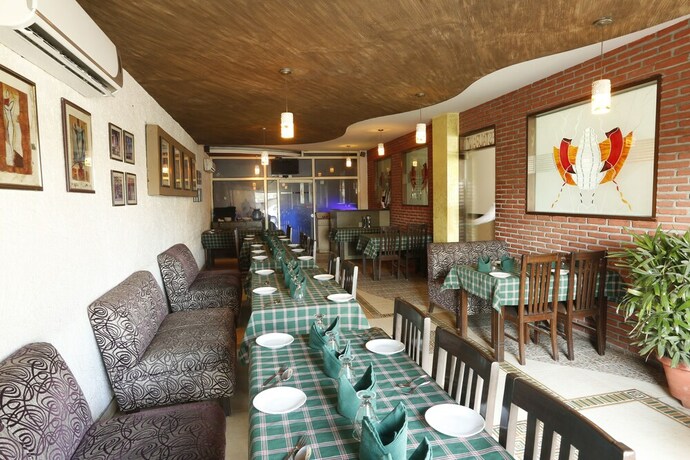 Imagen del bar/restaurante del Hotel Doon Castle. Foto 3