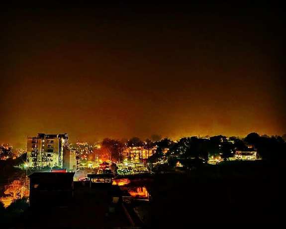 Imagen de los exteriores del Hotel Doon It Park. Foto 9