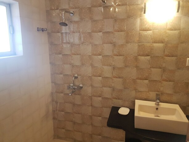 Imagen de la habitación del Hotel Doon Regency. Foto 5