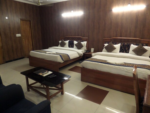 Imagen de la habitación del Hotel Doon Regency. Foto 13