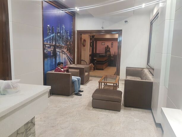 Imagen de los interiores del Hotel Doon Regency. Foto 18