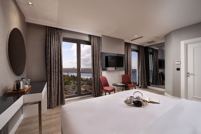 Imagen de la habitación del Hotel Dora Pera. Foto 6