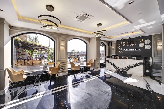 Imagen de los interiores del Hotel Dora Pera. Foto 16