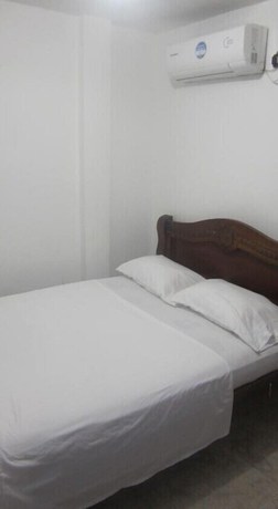 Imagen de la habitación del Hotel Dora Smith. Foto 4