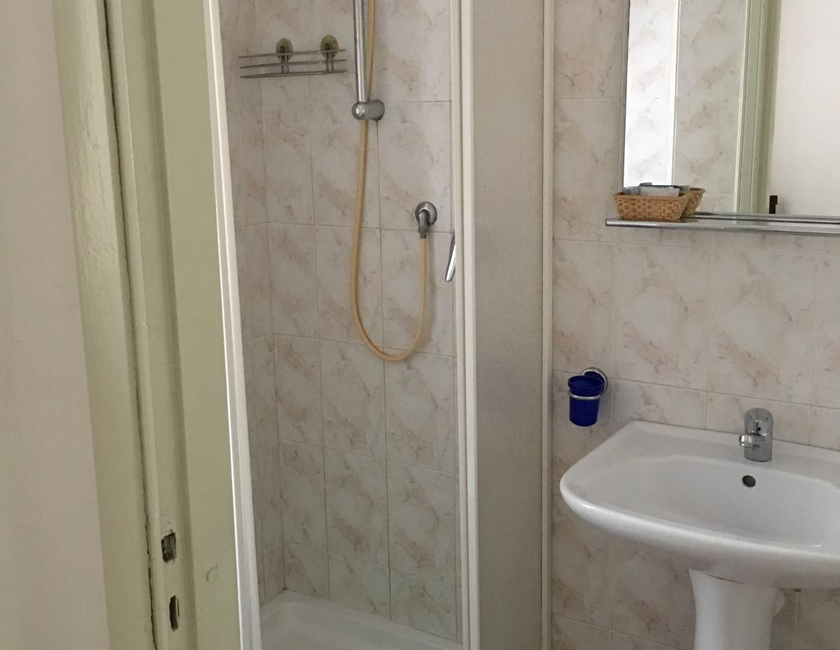 Imagen general del Hotel Dora, Tur&iacute;n. Foto 12
