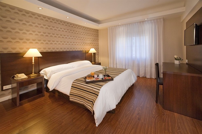 Imagen de la habitación del Hotel Dorá Buenos Aires. Foto 11