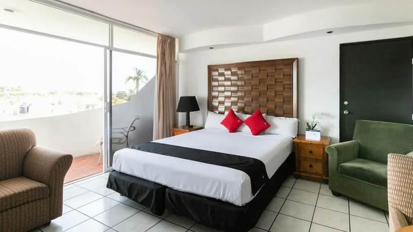 Imagen de la habitación del Hotel Dorada Inn. Foto 19