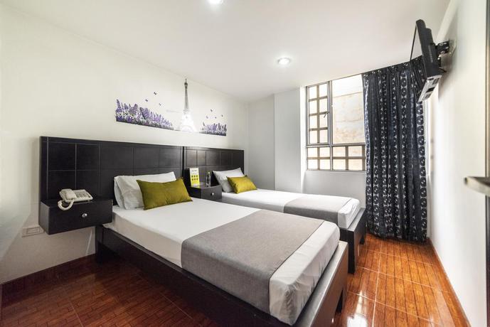 Imagen general del Hotel Dorado 100. Foto 4