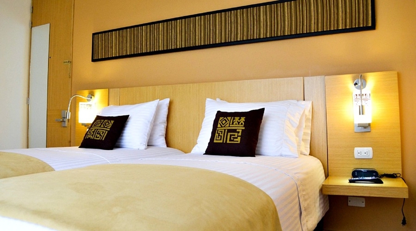 Imagen general del Hotel Dorado Ferial. Foto 10