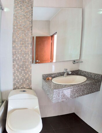 Imagen general del Hotel Dorado Gold. Foto 5