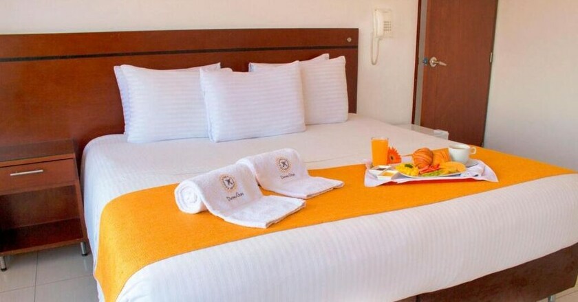 Imagen de la habitación del Hotel Dorado Gold. Foto 21