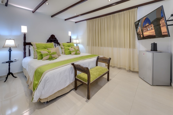 Imagen de la habitación del Hotel Dorado Plaza Calle Del Arsenal. Foto 2