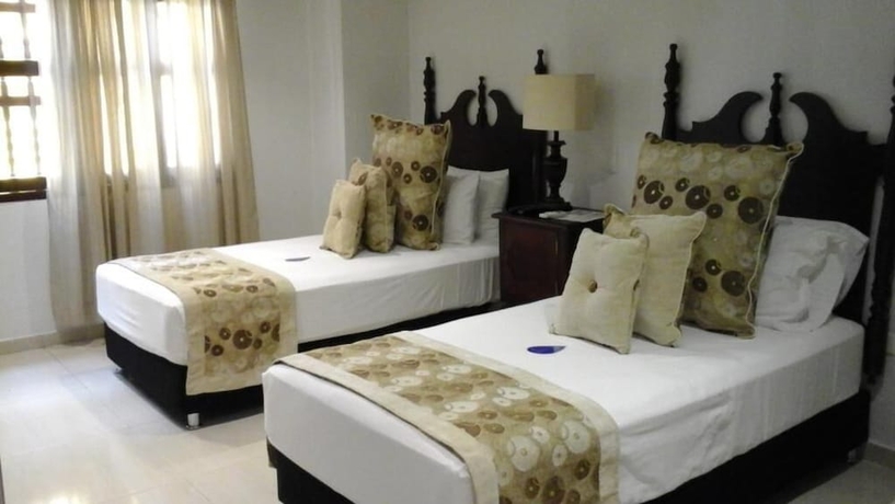 Imagen de la habitación del Hotel Dorado Plaza Calle Del Arsenal. Foto 13