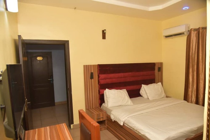 Imagen de la habitación del Hotel Dorakings. Foto 6