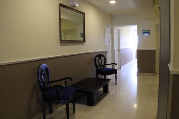 Imagen de los interiores del Hotel Doral. Foto 18