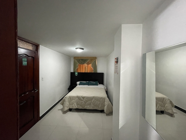 Imagen de la habitación del Hotel Doral Plaza. Foto 18