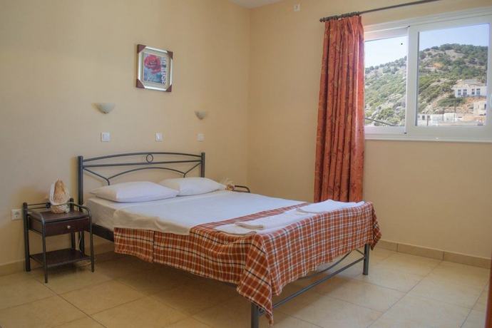 Imagen de la habitación del Hotel Dorana Trekking. Foto 16