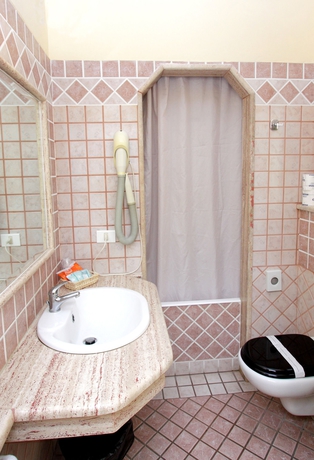 Imagen de la habitación del Hotel D'orange D'alcantara. Foto 11