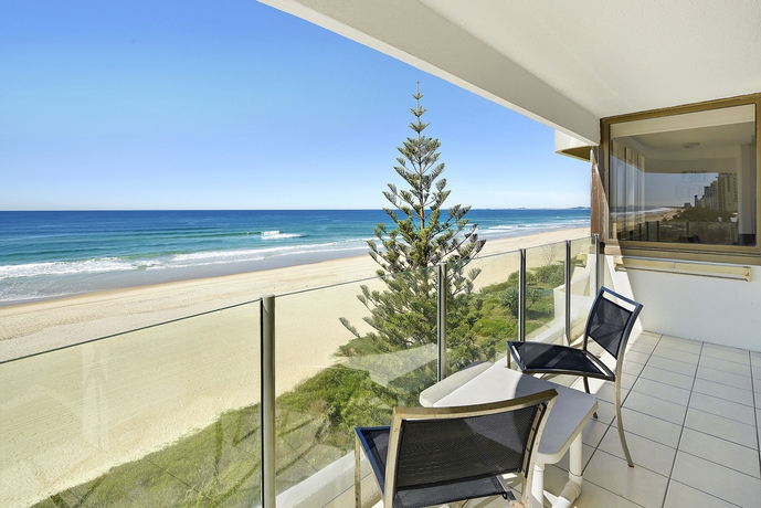 Imagen de los exteriores del Hotel Dorchester On The Beach. Foto 13