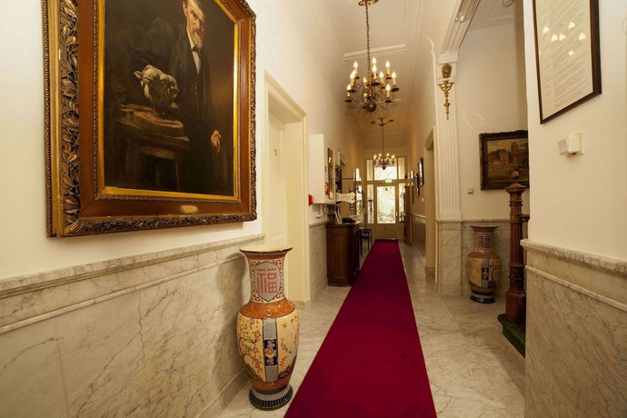 Imagen de los interiores del Hotel Dordrecht. Foto 20
