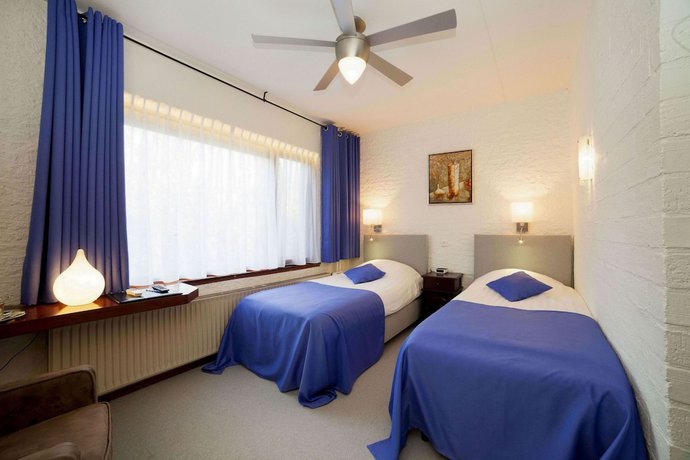 Imagen de la habitación del Hotel Dordrecht. Foto 13