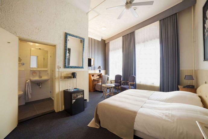 Imagen de la habitación del Hotel Dordrecht. Foto 14