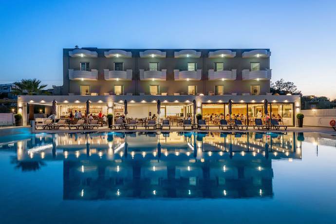 Imagen general del Hotel Dore, Aghia Marina. Foto 1