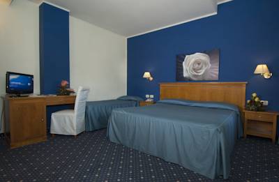 Imagen de la habitación del Hotel Dore, Castelnuovo del Garda. Foto 5