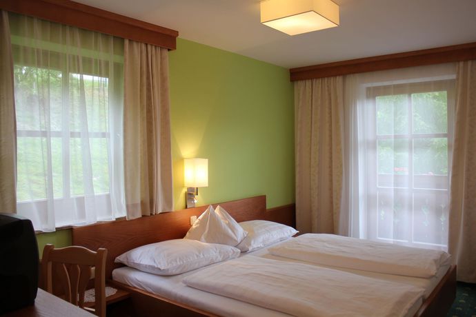Imagen de la habitación del Hotel Dorfer. Foto 9