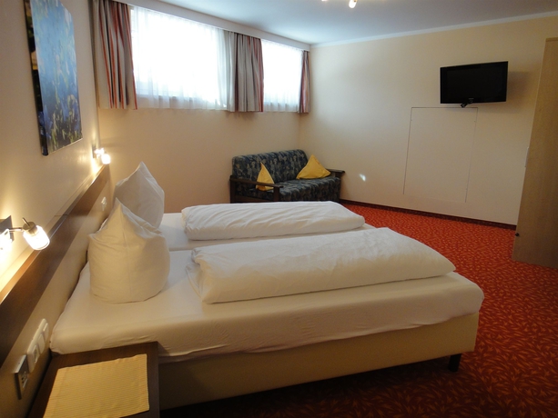 Imagen de la habitación del Hotel Dorfplatzl. Foto 14