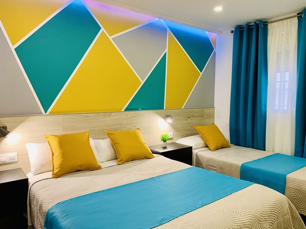 Imagen de la habitación del Hotel Dori Rooms Hostal. Foto 19