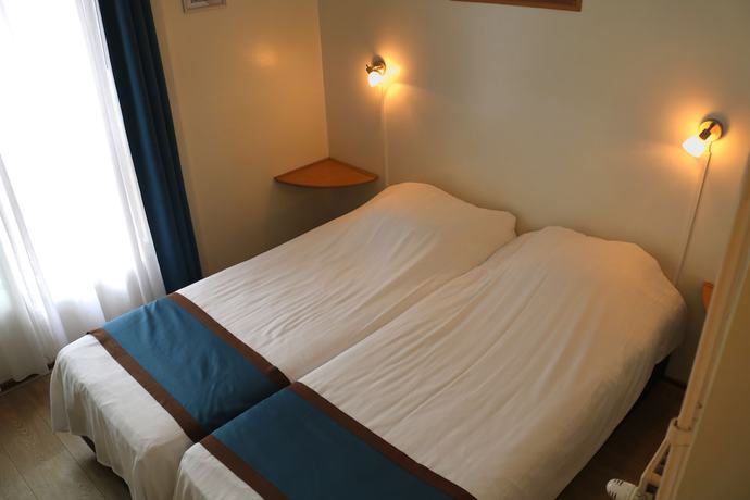 Imagen de la habitación del Hotel Doria, Ámsterdam. Foto 15