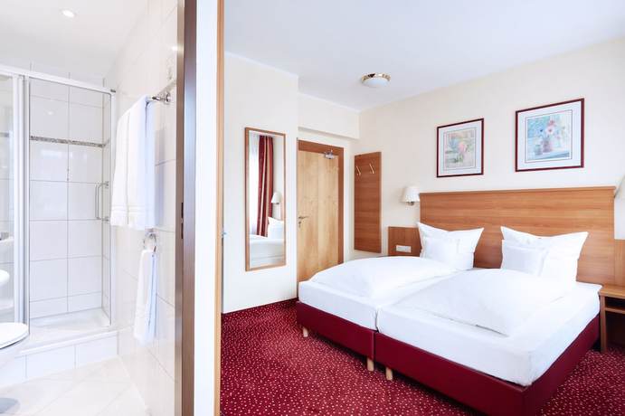 Imagen de la habitación del Hotel Doria, Dusseldorf. Foto 11