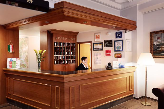 Imagen de los interiores del Hotel Doria, Dusseldorf. Foto 18