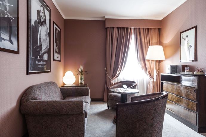 Imagen de los interiores del Hotel Doria Grand. Foto 13