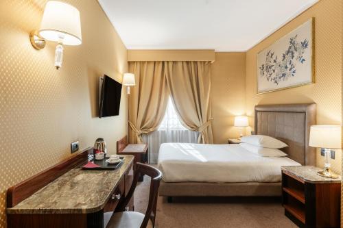 Imagen de la habitación del Hotel Doria Grand. Foto 3