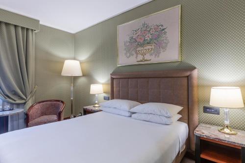 Imagen de la habitación del Hotel Doria Grand. Foto 5