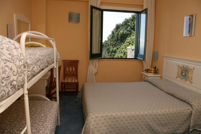 Imagen de la habitación del Hotel Doria, Lone. Foto 4