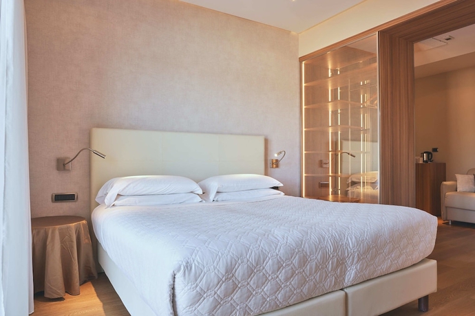 Imagen de la habitación del Hotel Doria Park Hotel. Foto 7