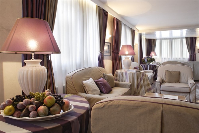 Imagen de los interiores del Hotel Doriguzzi. Foto 16