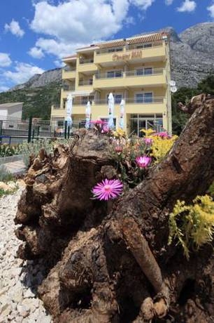 Imagen general del Hotel Dorijini Dvori. Foto 1