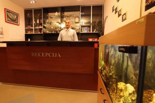 Imagen general del Hotel Dorijini Dvori. Foto 4