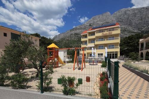 Imagen general del Hotel Dorijini Dvori. Foto 13