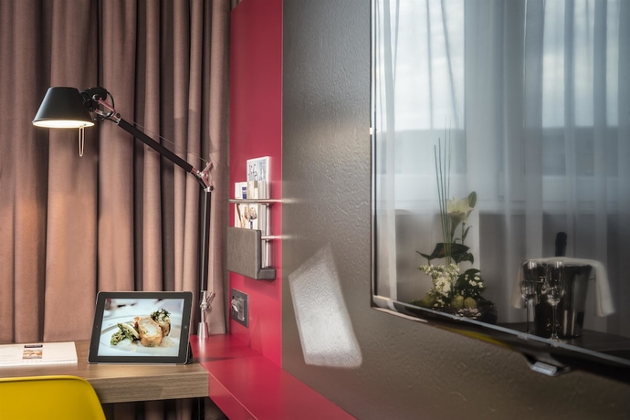 Imagen de la habitación del Hotel Dorint Airport-hotel Zürich. Foto 10