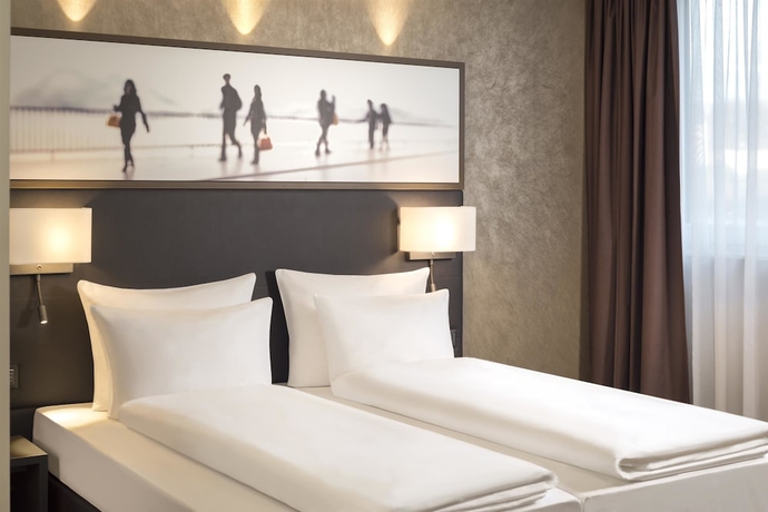 Imagen de la habitación del Hotel Dorint Airport-hotel Zürich. Foto 13