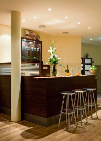 Imagen de la piscina del Hotel Dorint Am Dom Erfurt. Foto 9