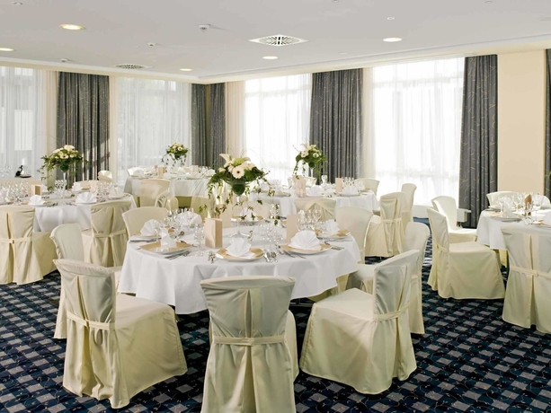 Imagen de los interiores del Hotel Dorint Am Dom Erfurt. Foto 8