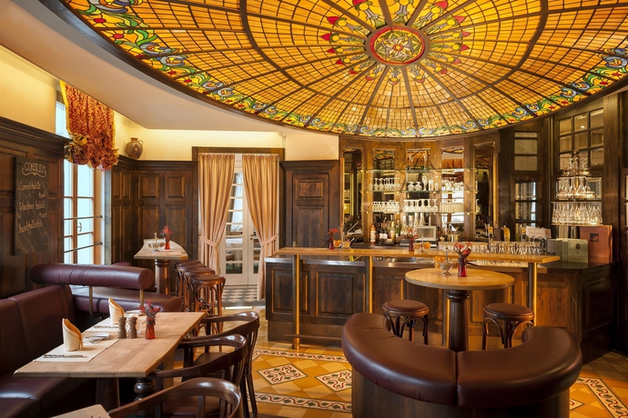 Imagen del bar/restaurante del Hotel Dorint Am Goethepark Weimar. Foto 3