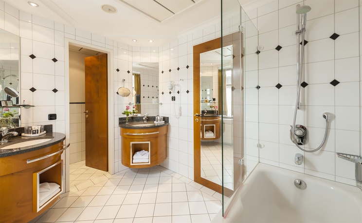 Imagen de la habitación del Hotel Dorint Am Goethepark Weimar. Foto 13