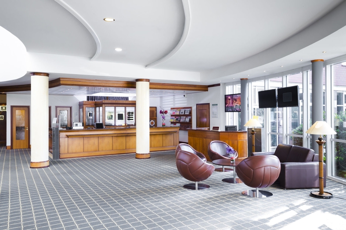 Imagen de los interiores del Hotel Dorint An Den Westfalenhallen Dortmund. Foto 13